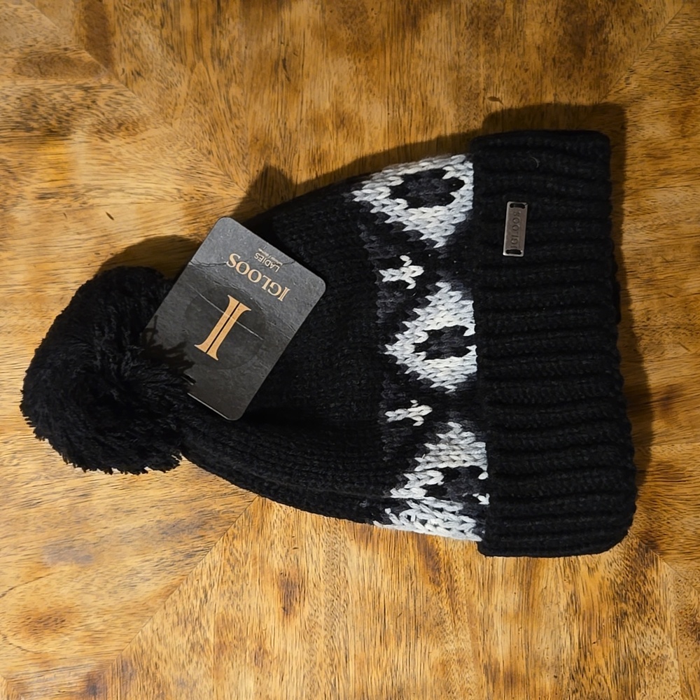 Igloos Beanie Hat